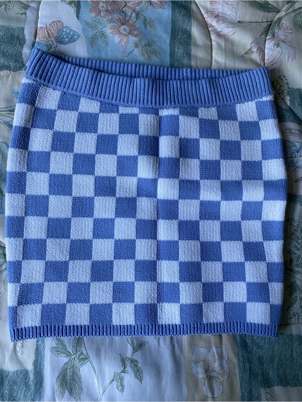 Sweater skirt